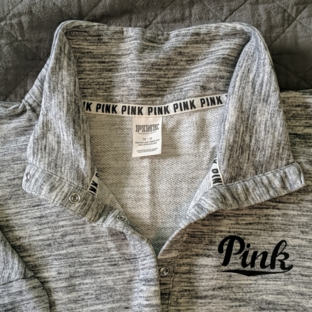 Sweatshirts - Picture 3 of 4
